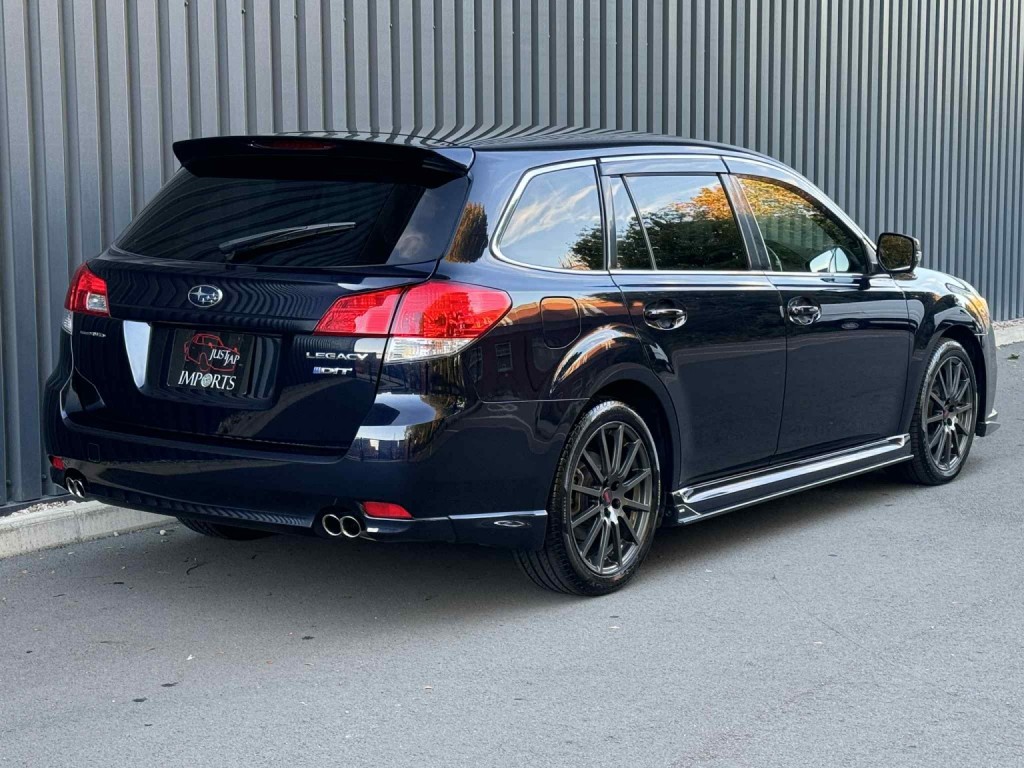 SUBARU LEGACY
