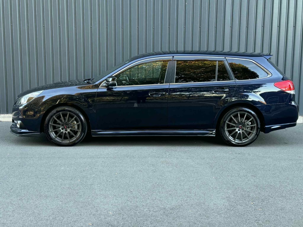 SUBARU LEGACY