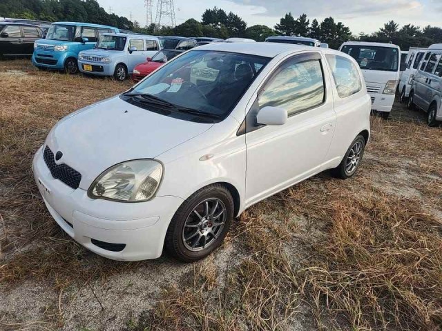 TOYOTA VITZ