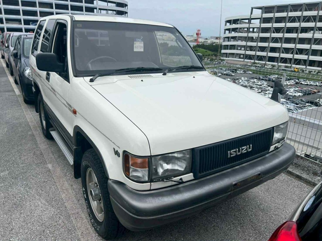 ISUZU BIGHORN