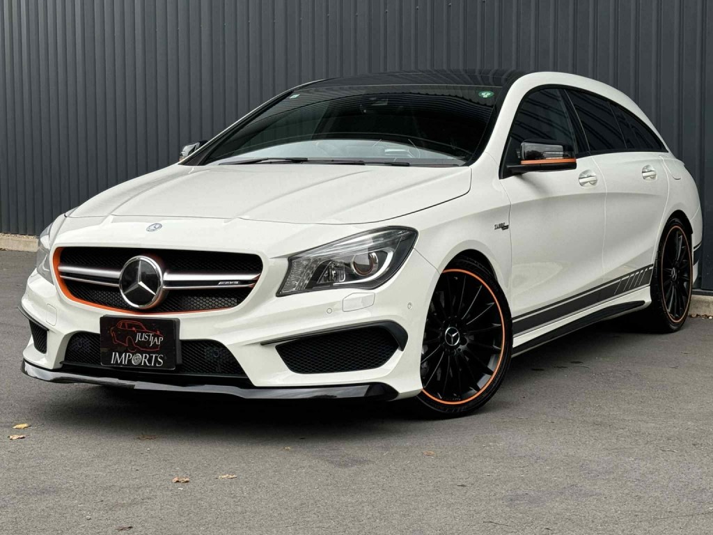 MERCEDES-BENZ CLA