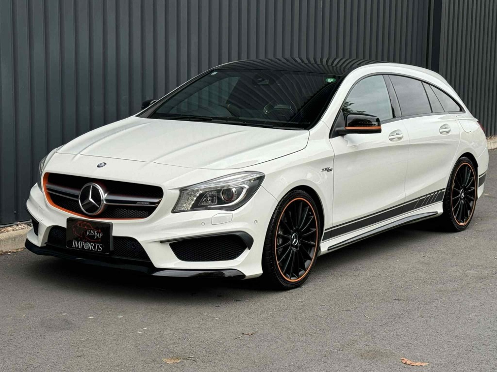 MERCEDES-BENZ CLA