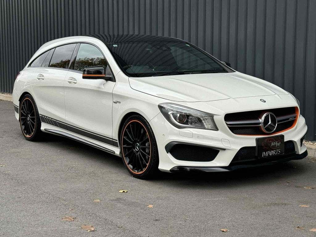 MERCEDES-BENZ CLA