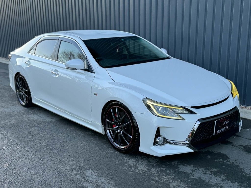 TOYOTA MARK X
