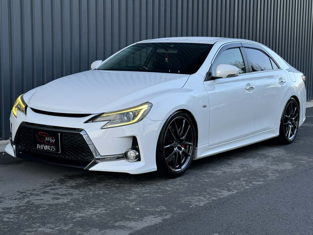 TOYOTA MARK X
