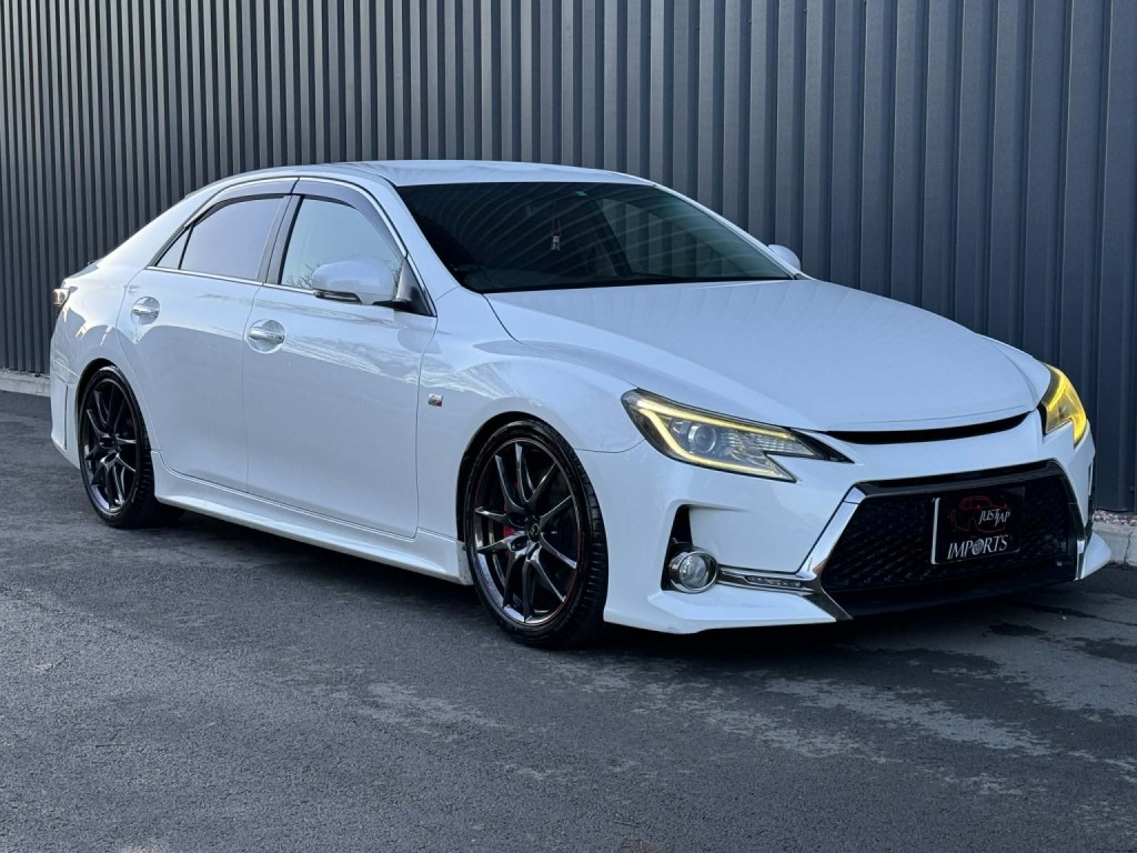 TOYOTA MARK X