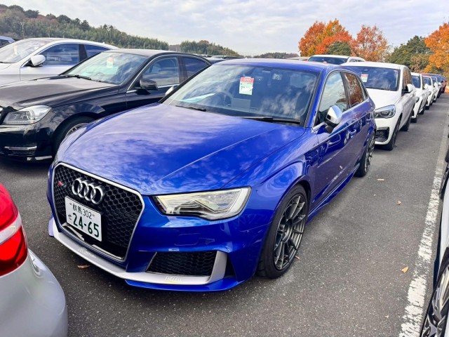 AUDI RS3