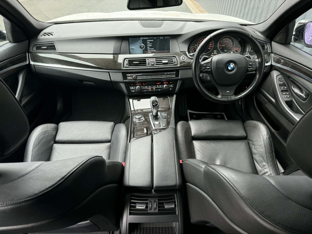 BMW 5 SERIES