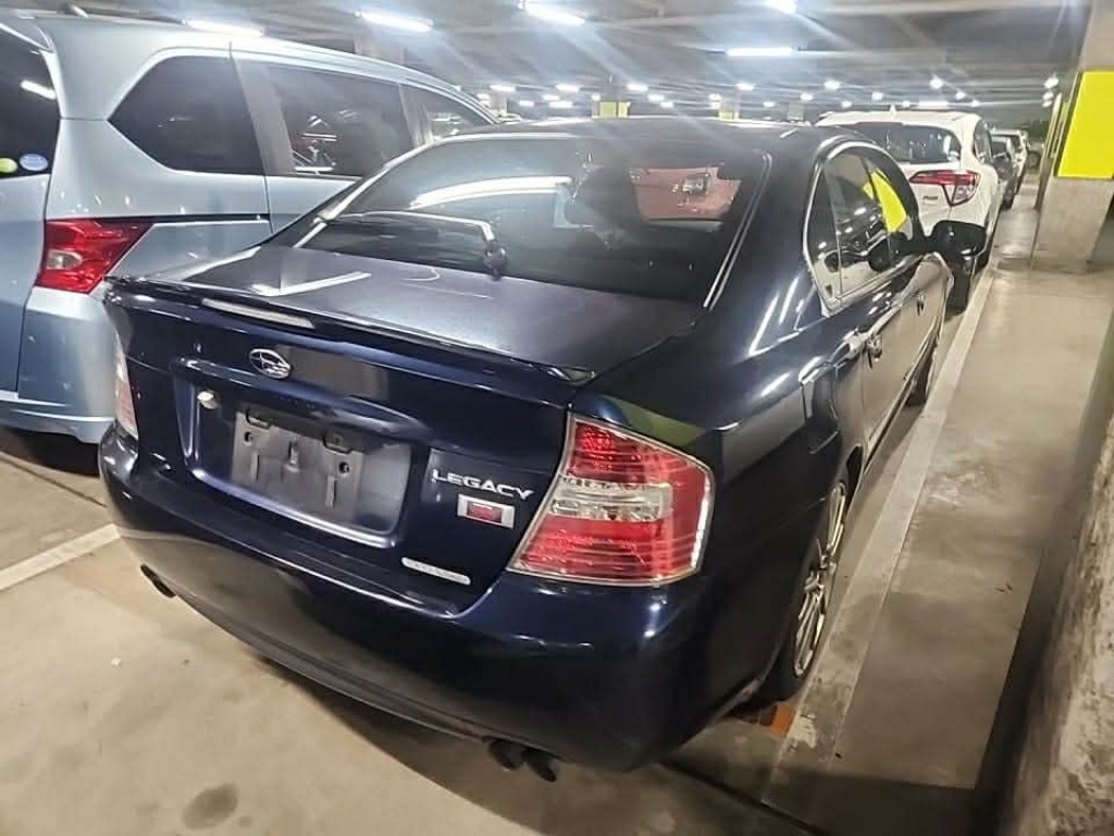 SUBARU LEGACY