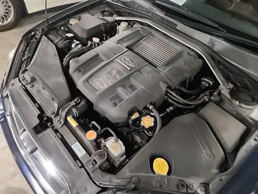 SUBARU LEGACY
