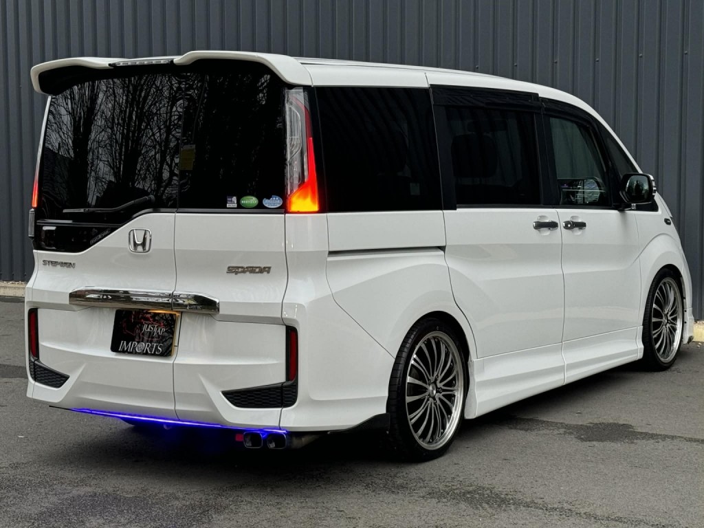 HONDA STEPWAGON