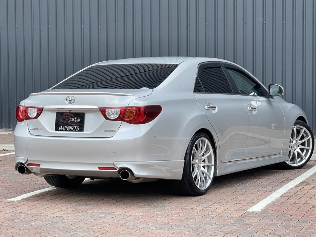 TOYOTA MARK X