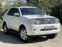 TOYOTA FORTUNER