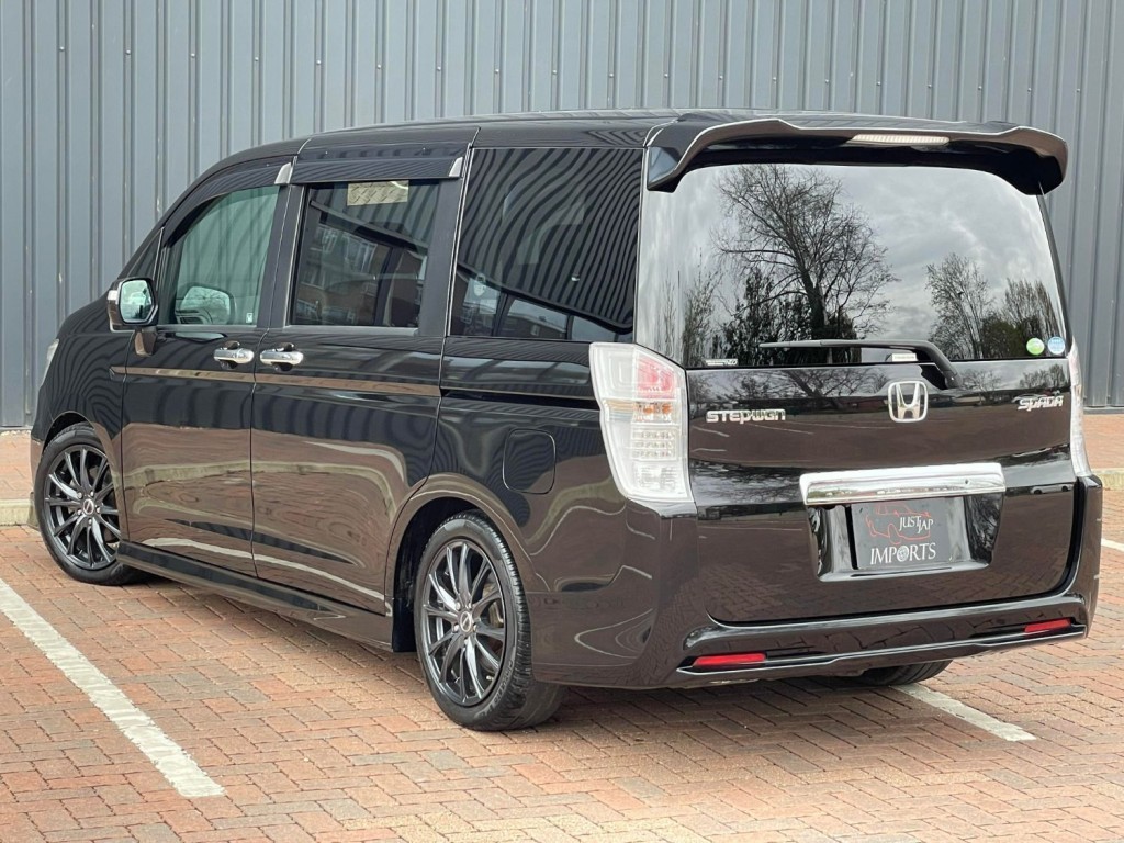 HONDA STEPWAGON