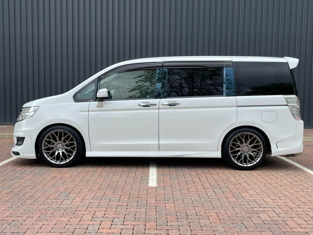 HONDA STEPWAGON