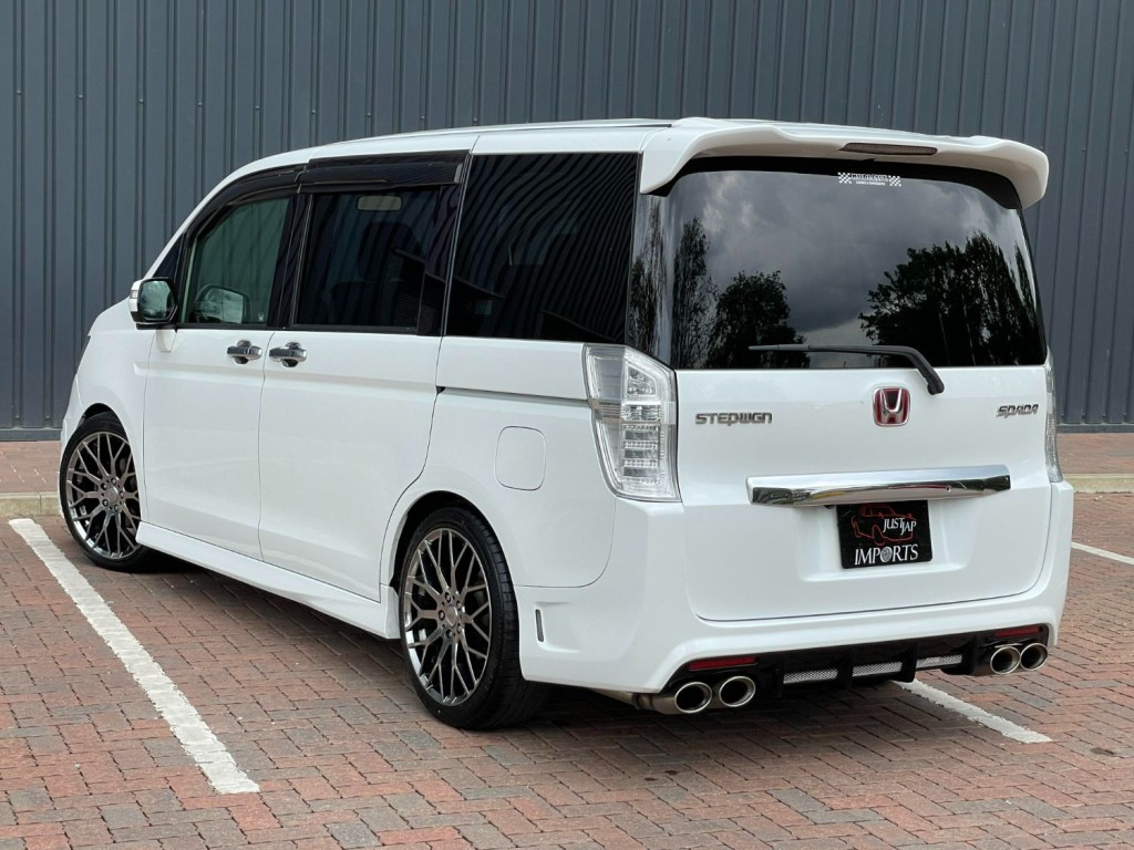 HONDA STEPWAGON