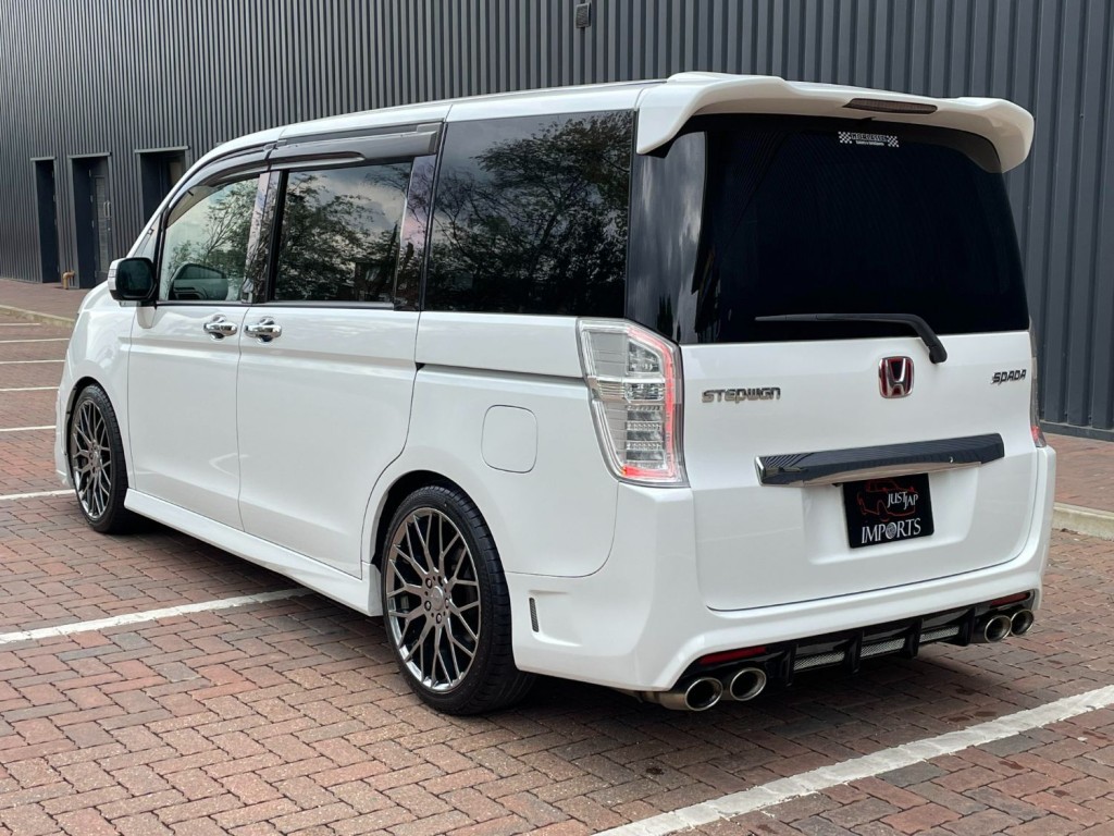 HONDA STEPWAGON