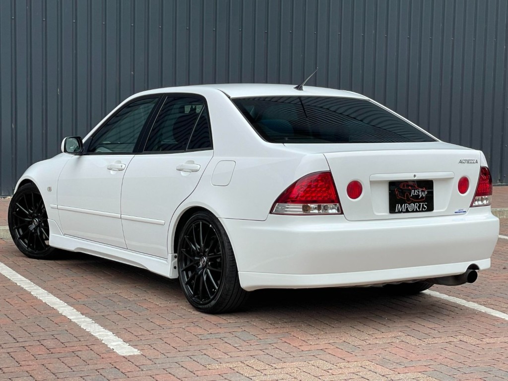 TOYOTA ALTEZZA
