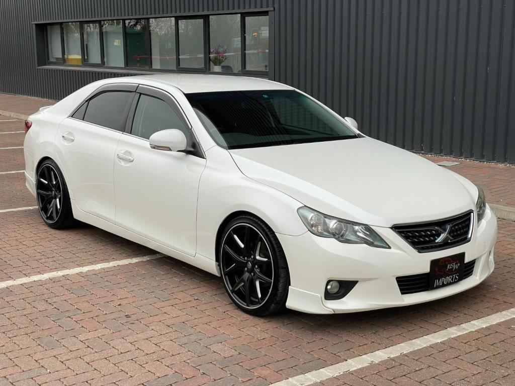 TOYOTA MARK X