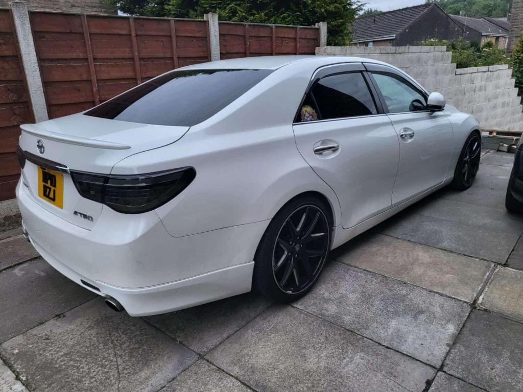 TOYOTA MARK X