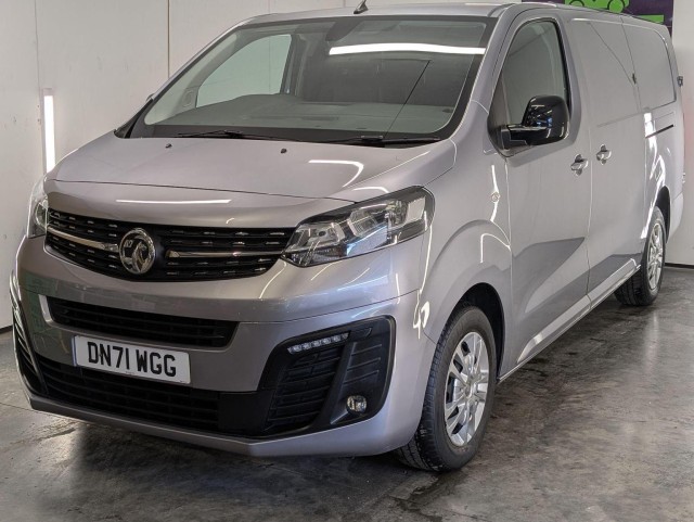 VAUXHALL VIVARO