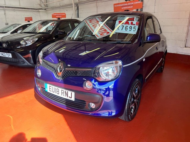 RENAULT TWINGO