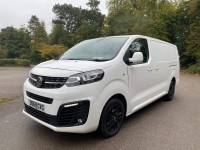 VAUXHALL VIVARO