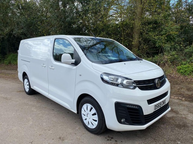 VAUXHALL VIVARO