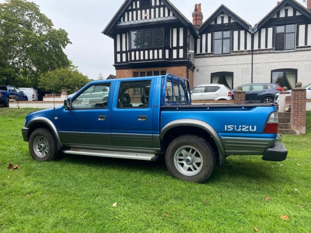 ISUZU RODEO