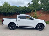 NISSAN NAVARA