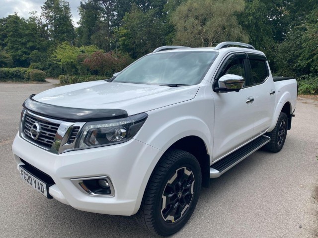 NISSAN NAVARA