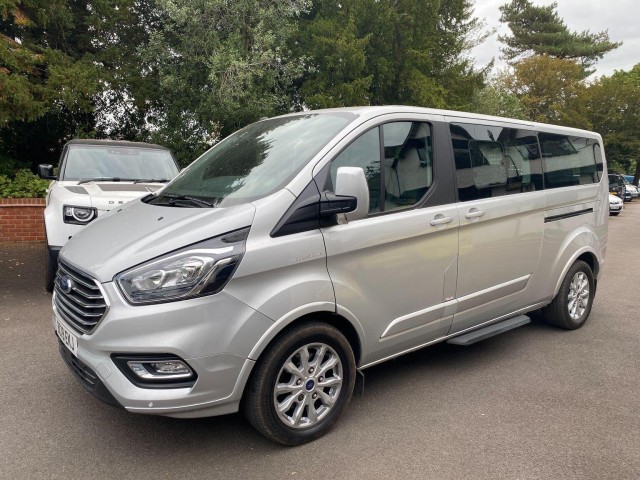 FORD TOURNEO CUSTOM