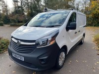 VAUXHALL VIVARO