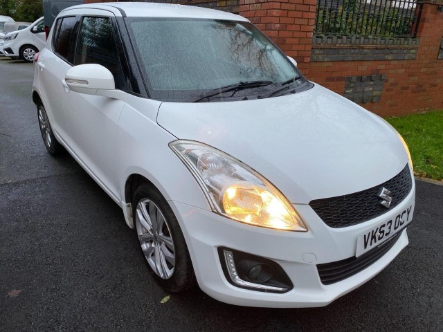 SUZUKI SWIFT