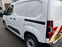 VAUXHALL COMBO