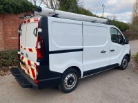 VAUXHALL VIVARO