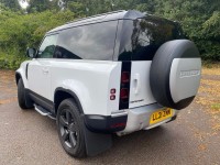 LAND ROVER DEFENDER 90