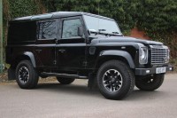 LAND ROVER DEFENDER 110