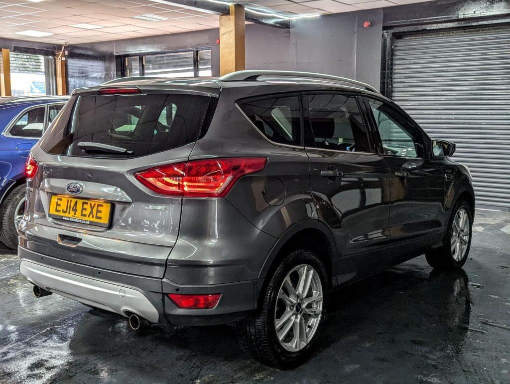 FORD KUGA