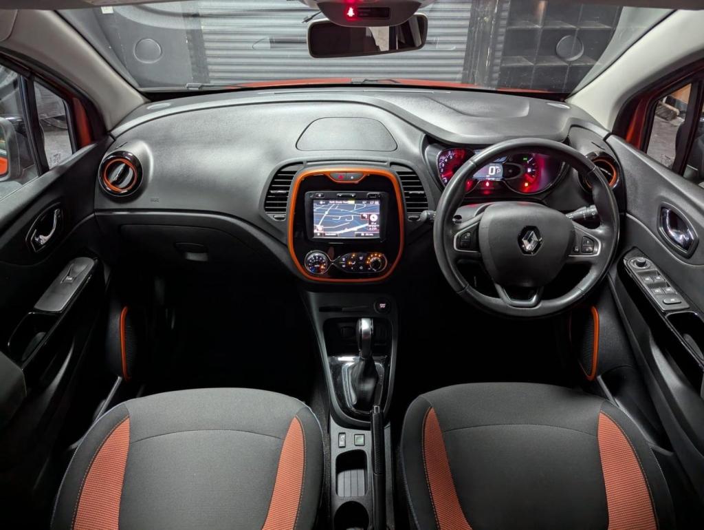 RENAULT CAPTUR