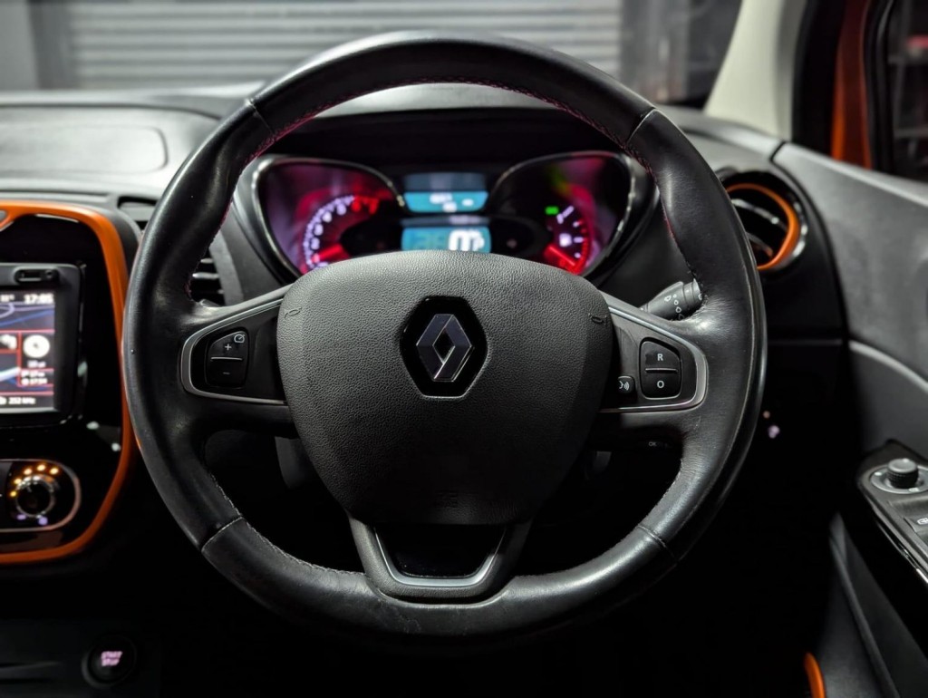 RENAULT CAPTUR