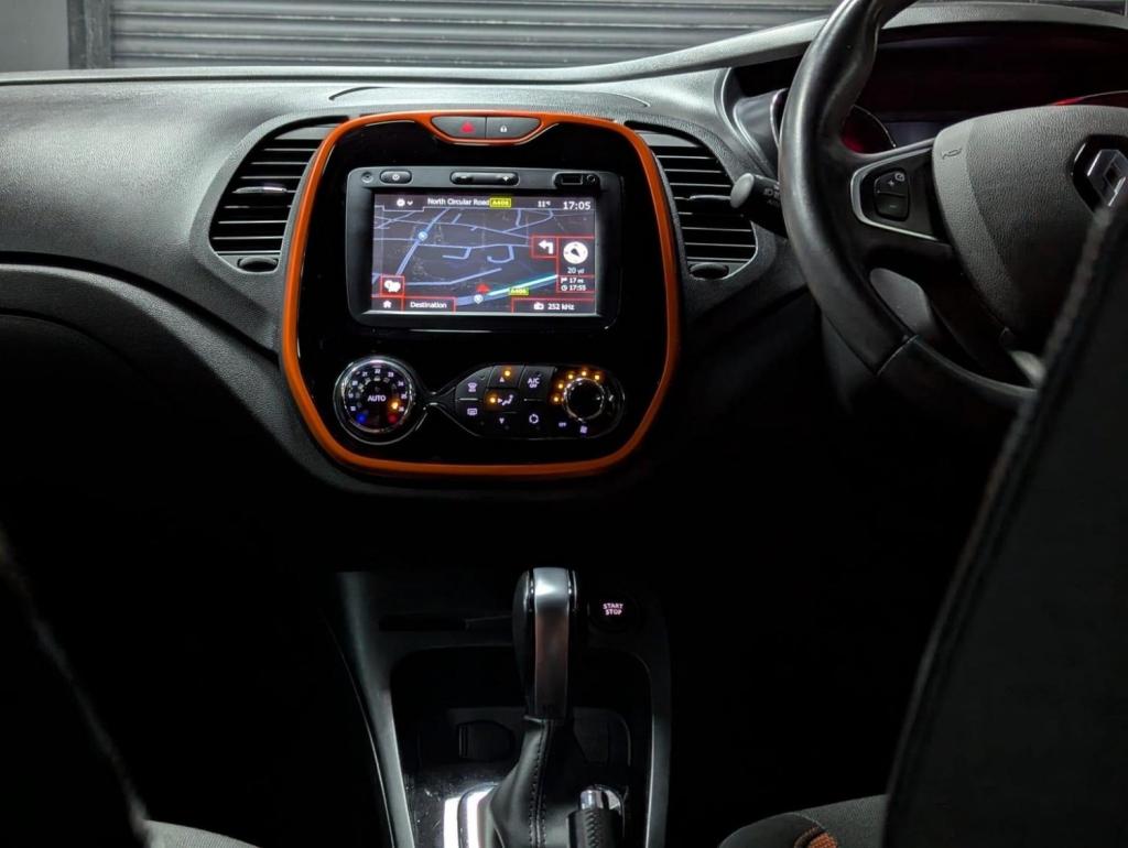 RENAULT CAPTUR