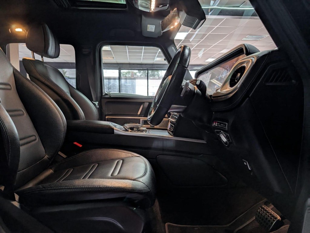 MERCEDES-BENZ G CLASS