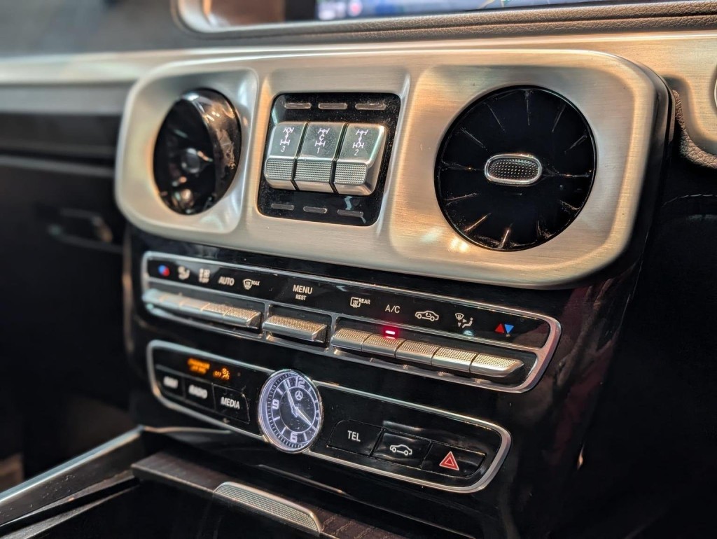 MERCEDES-BENZ G CLASS