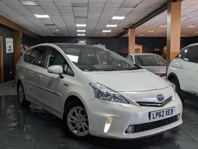 TOYOTA PRIUS+ 1.8 VVT-h T4 CVT Euro 5 (s/s) 5dr (2012/62)