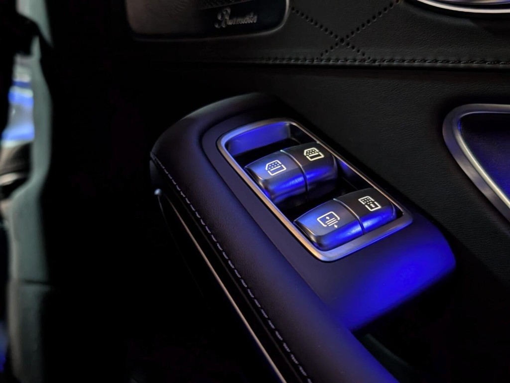 MERCEDES-BENZ S CLASS