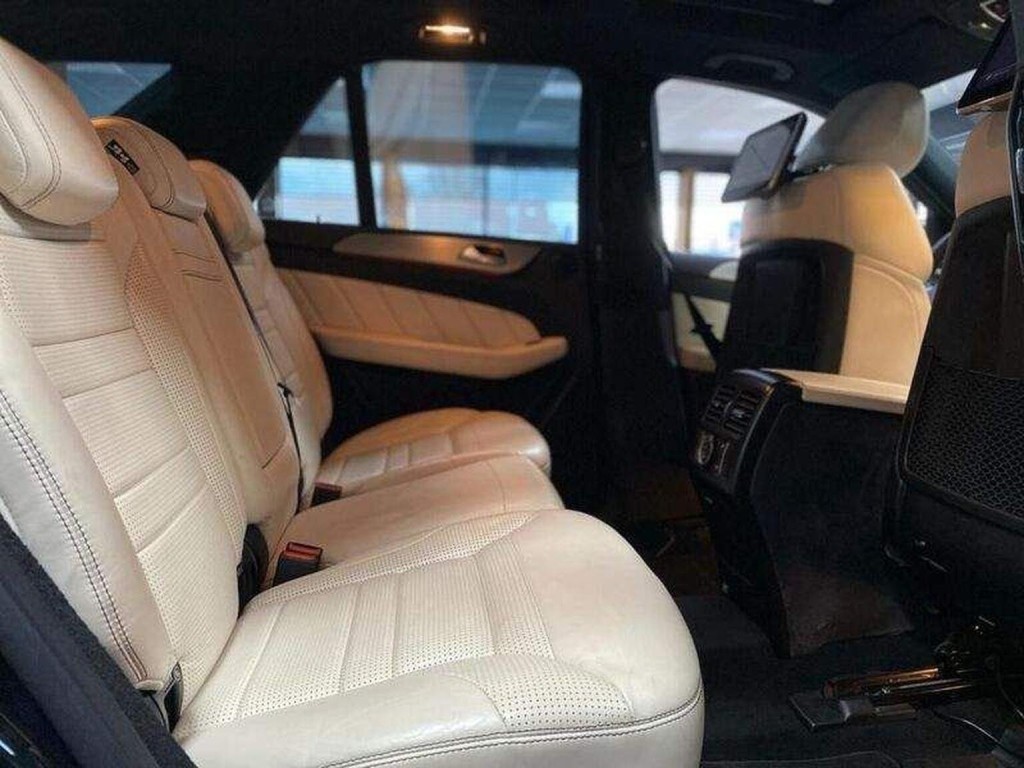 MERCEDES-BENZ M CLASS