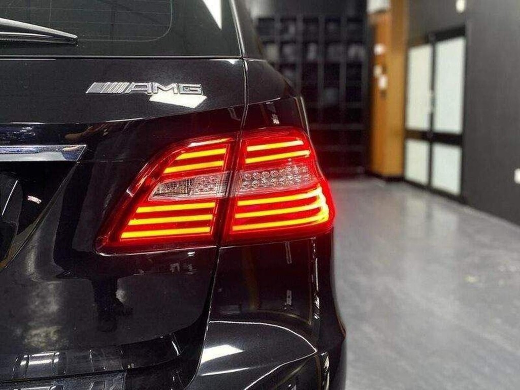 MERCEDES-BENZ M CLASS