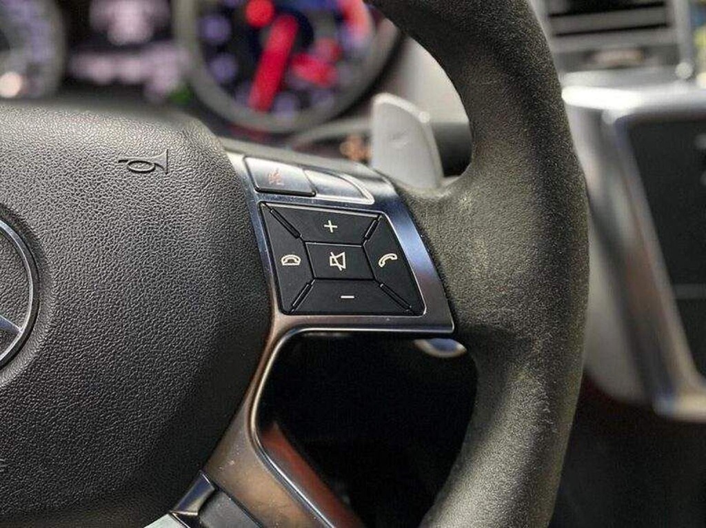 MERCEDES-BENZ M CLASS