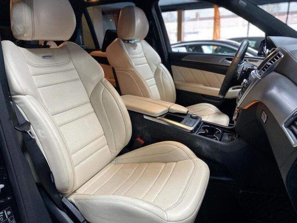 MERCEDES-BENZ M CLASS